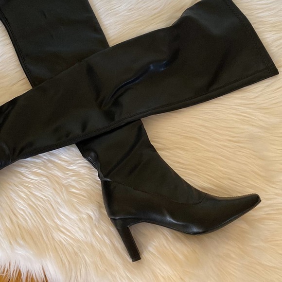 Over The Knee Boots - Picture 4 of 12